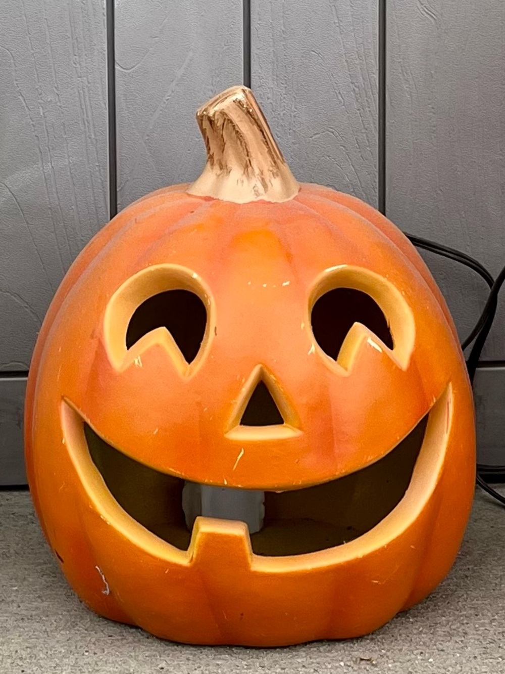 Fun Jack-o’-lantern Pumpkin 🎃 Foam Blow Mold Bulb Plug-In Orange Decoration 8in